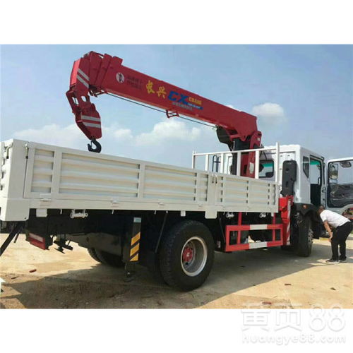 東風(fēng)隨車(chē)吊選購(gòu)全攻略 從需求到上路的完整指南